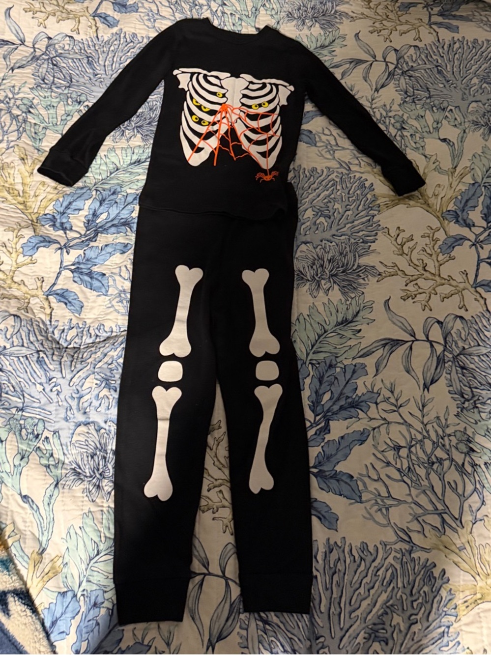 Kids Black Skeleton Pajama Set - Glow Rib Cage & Bones